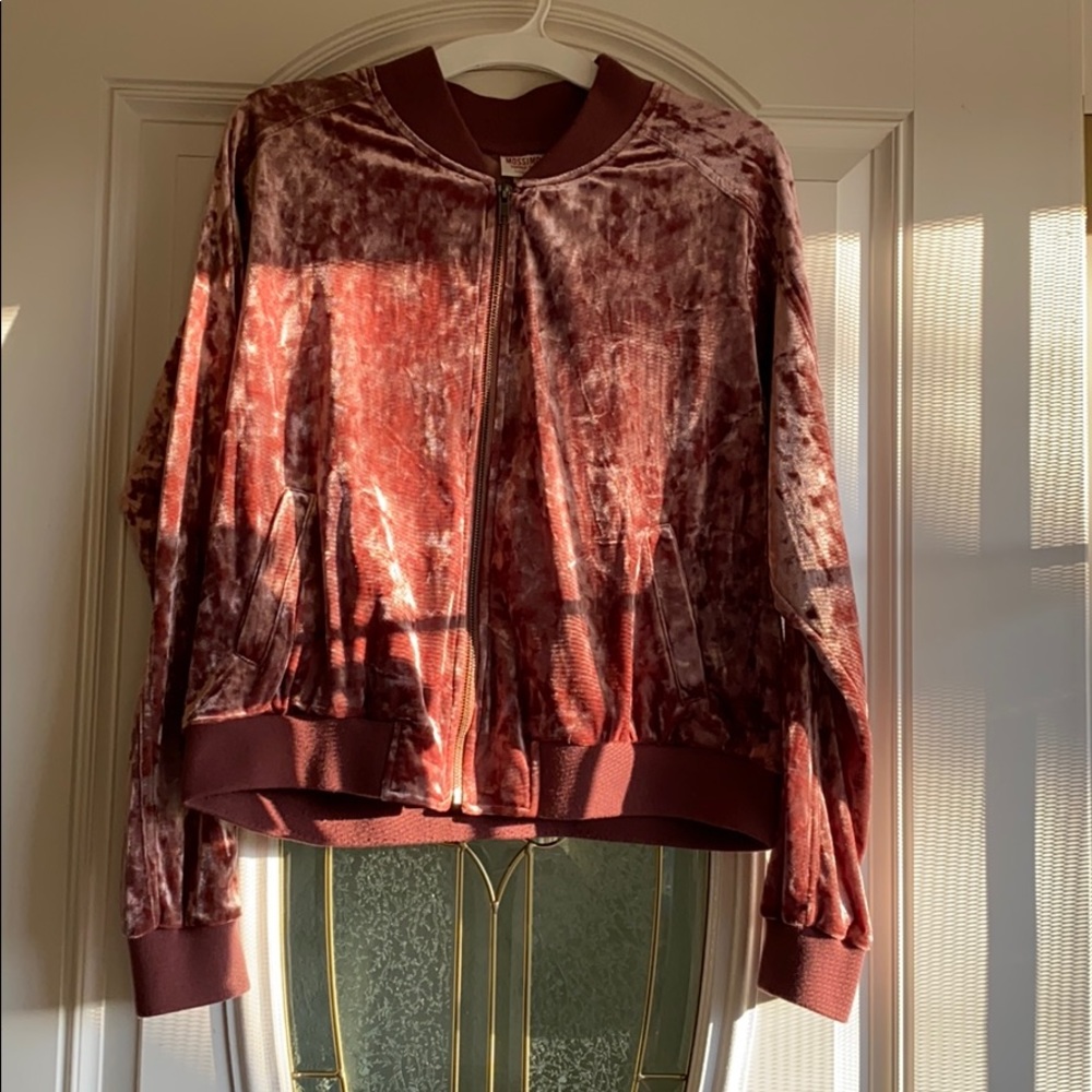 Velvet top